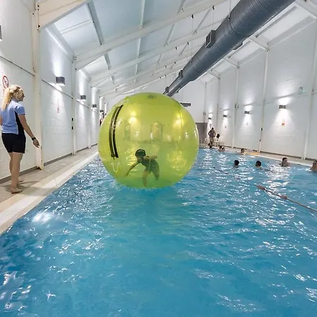 Neptune House, The Bay Holiday Village * Filey